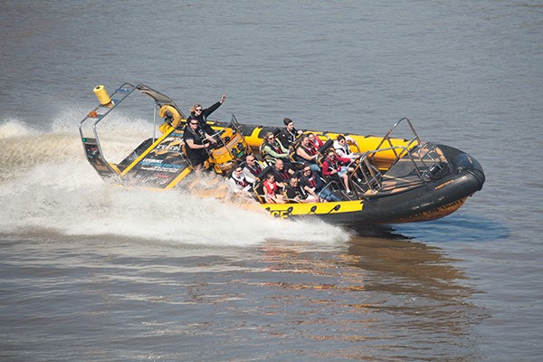 Taster Thames High Speed Ride for Two Taster Thames High Speed Ride for Two