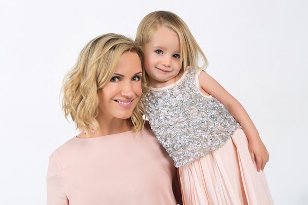 Mother and Daughter Makeover Photo Shoot with A £50 off voucher - Special Offer Mother and Daughter Makeover Photo Shoot with A £50 off voucher - Special Offer
