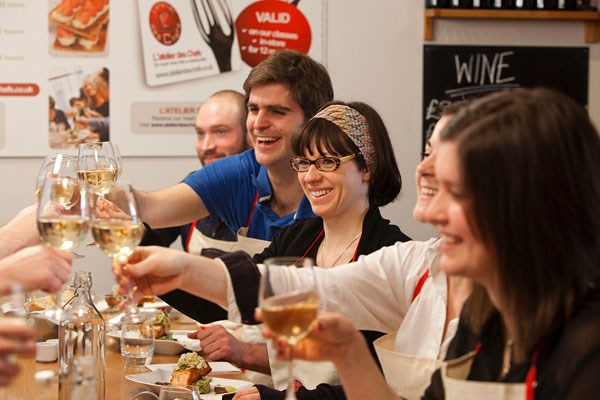 90 Minute Cookery Lesson at L'atelier des Chefs for Two 90 Minute Cookery Lesson at L'atelier des Chefs for Two