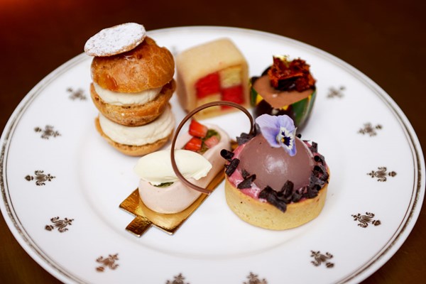 Afternoon Tea with Free Flowing Champagne for Two at The Hansom, London Afternoon Tea with Free Flowing Champagne for Two at The Hansom, London
