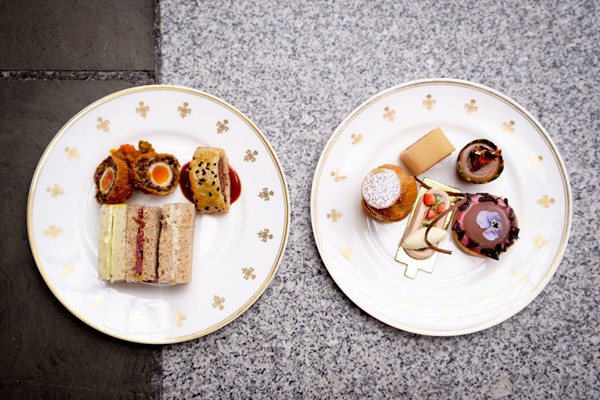 Traditional Afternoon Tea for Two at The Hansom, London Traditional Afternoon Tea for Two at The Hansom, London