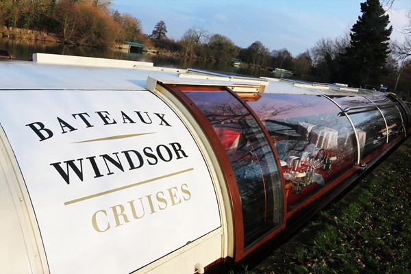 Bateaux Windsor Afternoon Tea Cruise on The Thames Bateaux Windsor Afternoon Tea Cruise on The Thames
