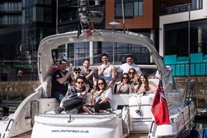 60 Minute Luxury Champagne Cruiser for Two