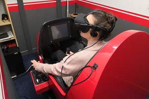 15 Minute VR Flying Simulator Experience in Bedfordshire for One