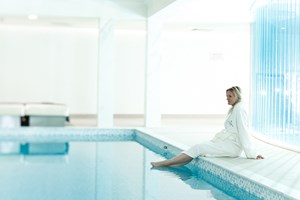 Champneys Spa Day for One with Treatments and Lunch at Eastwell Manor