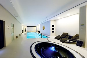 Spa Treat with Treatment and Fizz for Two at Montcalm London Shoreditch Hotel