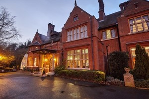 Deluxe Spa Day with 3 Treatments and Lunch at Bannatyne Bury St Edmund - Weekround