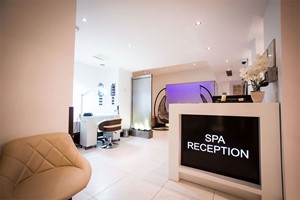 Spa Treat and 30 minute Treatment for One at Beauty and Melody Spa Piccadilly