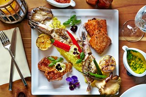 Three Course Meal with a Cocktail at 5* London Hilton Park Lane's Trader Vic's
