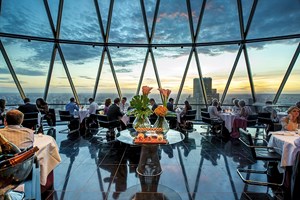 Three Course Meal with Cocktails for Two at Searcys at The Gherkin