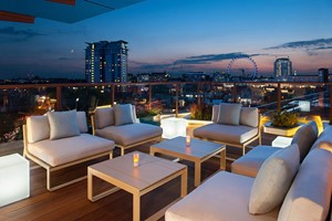 Seven Course Tapas with Cocktails for Two at H10 London Waterloo Sky Bar