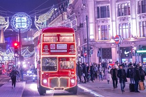 Christmas Afternoon Tea London Bus Tour for Two with Brigit’s Bakery