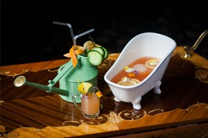 Cocktail Masterclass at The Jekyll and Hyde for Four People