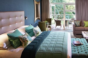 Luxury One Night Break with Champagne at Alexander House Hotel