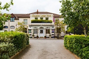 One Night Romantic Break at Brook Kingston Lodge Hotel