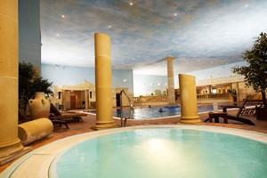 Signature Overnight Spa Break with 25 Minute Treatment and Dining at Whittlebury Hall