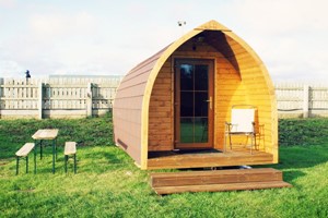 One Night Glamping Escape at Plum Pudding Equestrian Centre for Two
