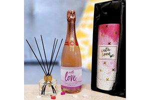 Personalised with Love Sparkling Rosé and Reed Diffuser Gift Set