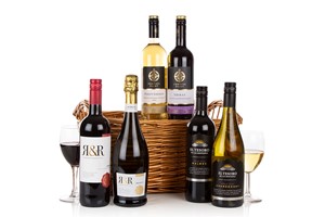 Six of the Best Wine Hamper