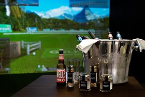 One Hour Golf Simulator Experience for Four at The Dilly