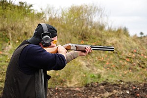 90 Minute Clay Pigeon Shooting Experience at Hunting Scotland