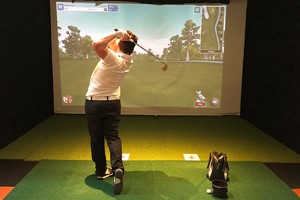 60 Minute Individual Golf Lesson for One at St Andrews Indoor Golf Centre