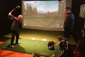 30 Minute Individual Golf Lesson for One at St Andrews Indoor Golf Centre