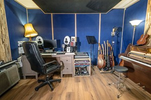 Music Production Experience at Blue Room Studios