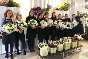 Design Your Own Bouquet with Fizz for Two at Moyses Stevens Flowers