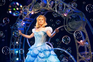 Gold Theatre Tickets to Wicked The Musical for Two