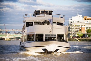 Sunday Taste of Britain Thames River Cruise with Pimms for Two