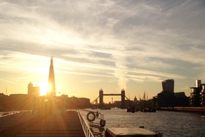 Thames Jazz Cruise with Three Course Dinner and Bubbles – Special Offer