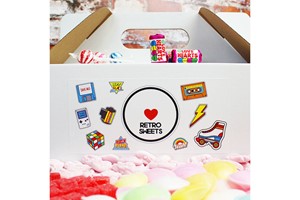 Large Retro Sweet Tuck Box