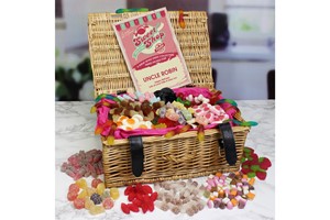 Personalised Gummy Delights Sweet Hamper