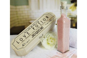 Love Potion Personalised Pink Bath Salts