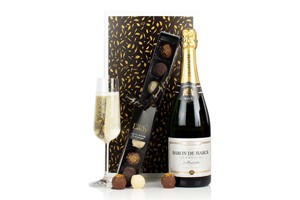 Champagne and Chocolates Hamper