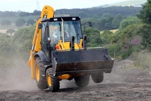 JCB Digger Racing at Diggerland