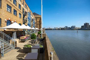Bottomless Fizz Afternoon Tea for Two at DoubleTree by Hilton Docklands Riverside