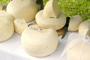 3 Hour Artisan Cheese Making Class for Two at The Smart School of Cookery