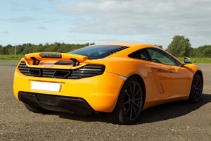 McLaren vs Ferrari 458 Driving Thrill