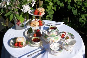 Sedlescombe Organic Afternoon Tea Vineyard Tour and Tasting for Two in East Sussex