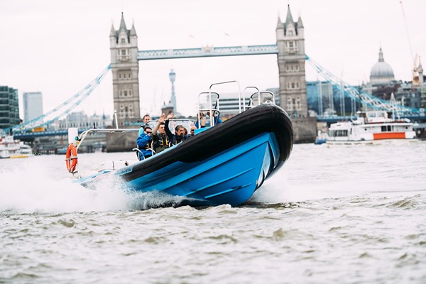 Jet Speedboat Experience for Two on the River Thames - Christmas Offer