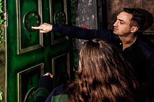 One Hour Escape Room for Four People at Exciting Game Birmingham picture