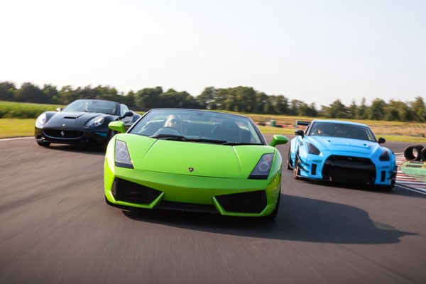 Triple Supercar Driving Blast with High Speed Pass...