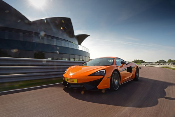 McLaren 570S Thrill at Thruxton Circuit 