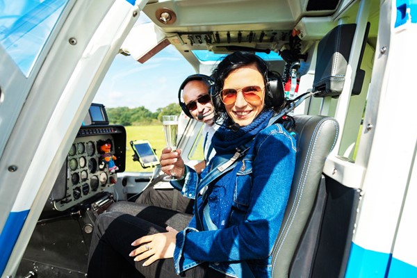 25 Mile Helicopter Tour with Bubbly for Two