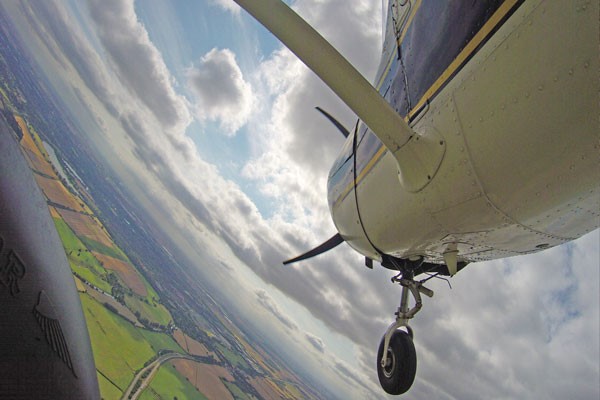 Aerobatic Stunt Flying Experience for One