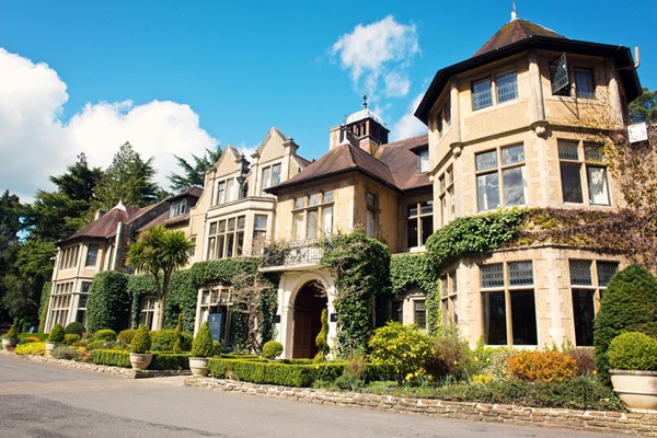 Overnight Spa Break with Two Treatments and Fizz for Two at a Macdonald Hotel – Midweek collection picture