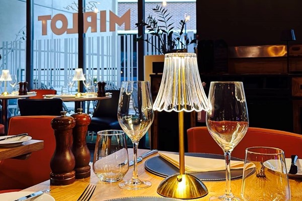 Afternoon Tea with a Bottle of Bubbles for Two at Bistro Mirlot, Mercure London Bridge picture