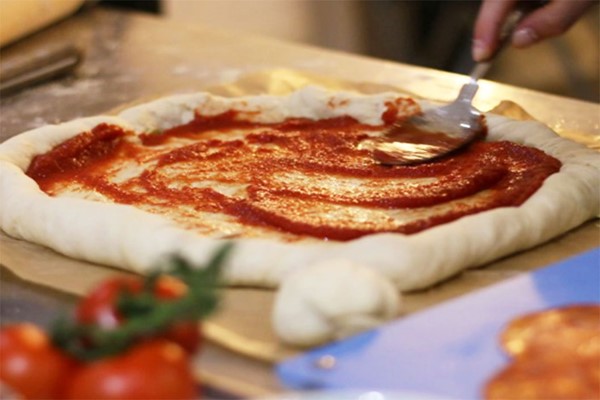 Pizza Workshop at The Avenue Cookery School